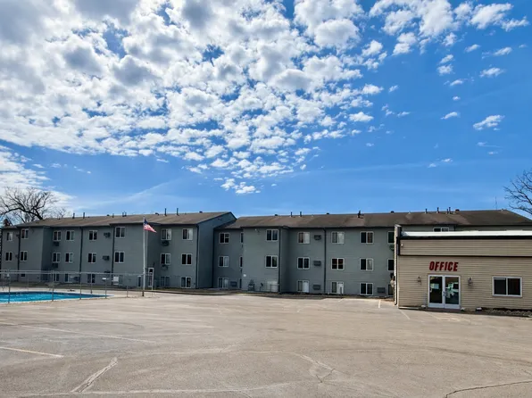 321 Park Lake Blvd #308, Detroit Lakes, MN 56501