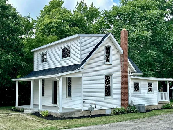 1027 N Washington St, Delphi, IN 46923