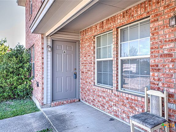 4th image of 2104 Tahoe Ct #A-d
