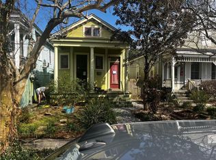 8219 Sycamore Pl, New Orleans, LA 70118