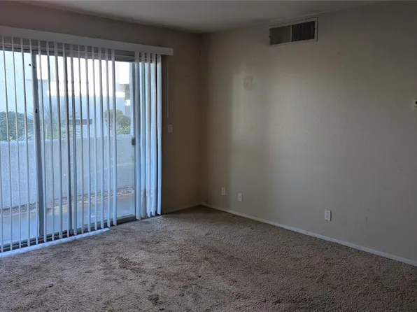 1455 E Katie Ave #14, Las Vegas, NV 89119