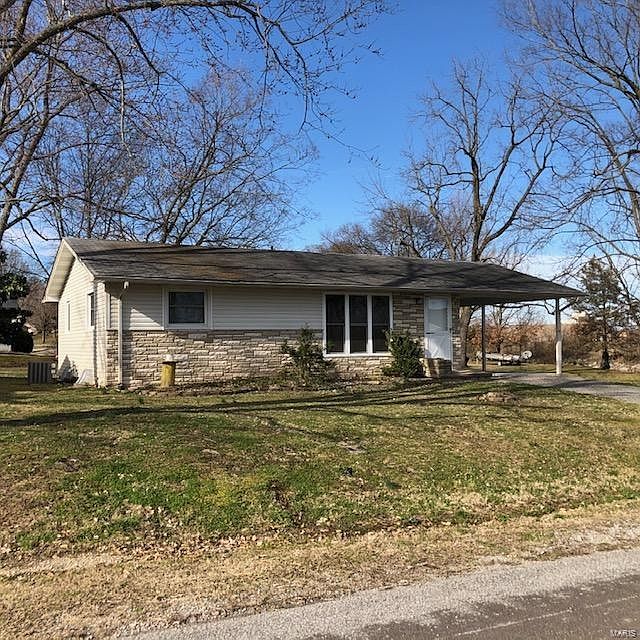 1st image of 2606 Azalea Ln