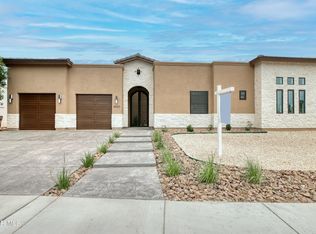 4020 Hacienda Roja Dr, El Paso, TX 79932
