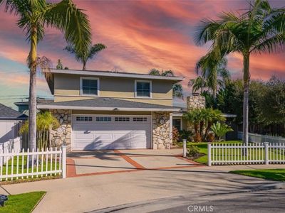 312 Robinhood Ln, Costa Mesa, CA, 92627