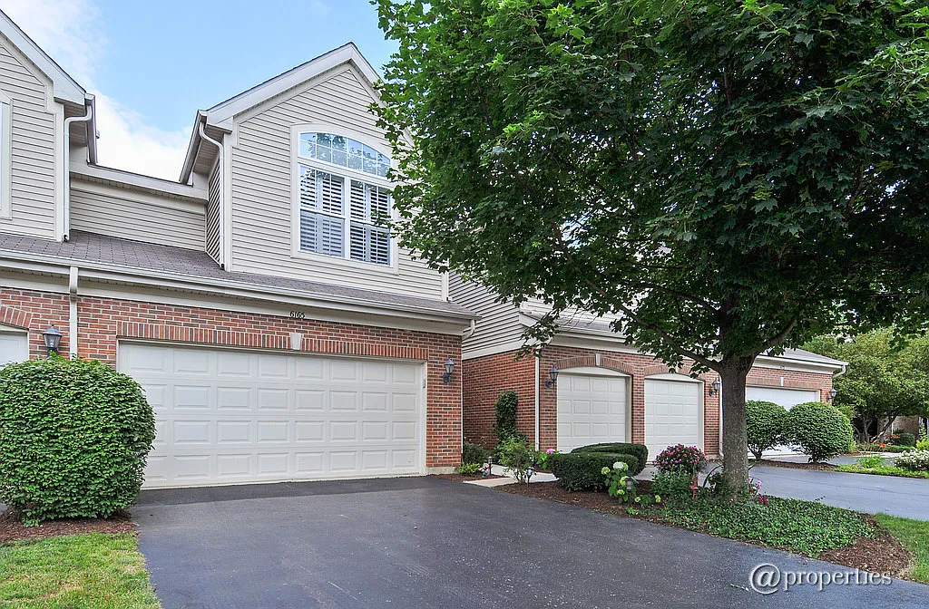 6165 Dixon Dr photo 1