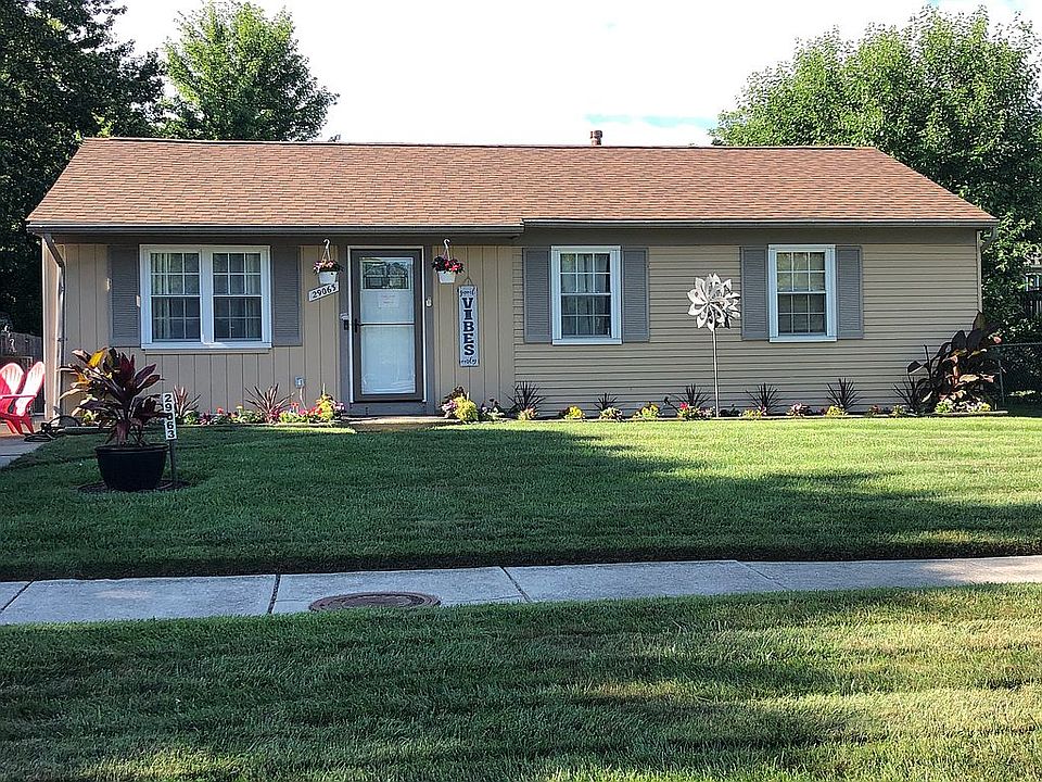 2nd image of 29063 Leroy St
