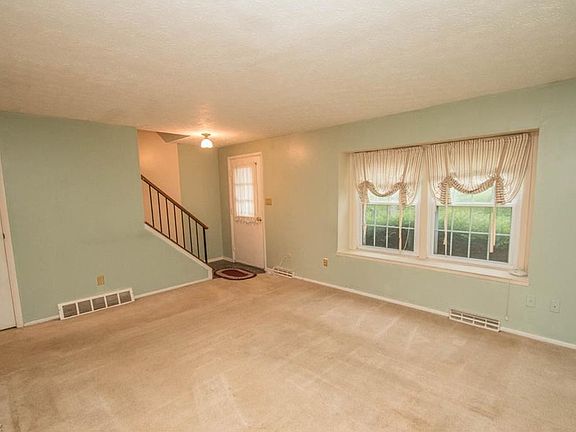 5th image of 1810 Higby Dr #111K