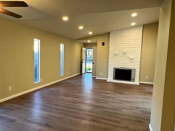 2nd image of 5323 Basilica Dr