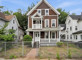 26 Hebron St, Springfield, MA 01107