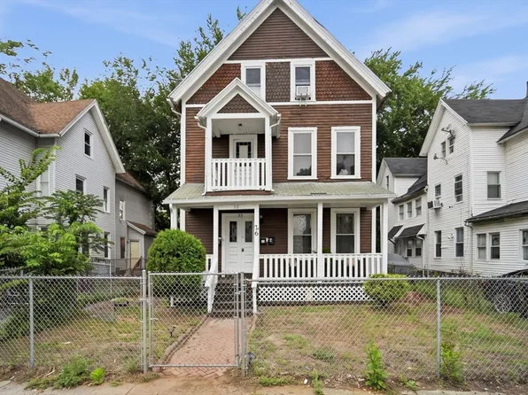 26 Hebron St, Springfield, MA 01107