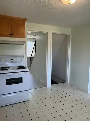 41 Ridgewood Ter #41 — Photo 10