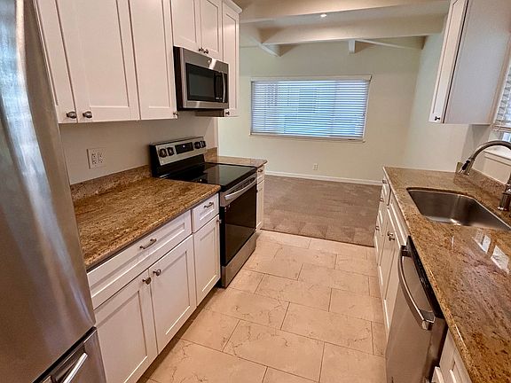 5th image of 3548 Wildwood Ln