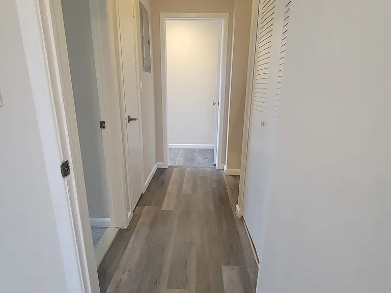Hallway pic#1