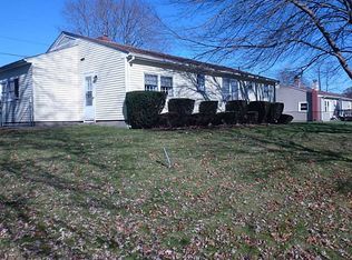 120 Pollett St, Cumberland, RI 02864