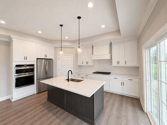 3rd image of 3388 Sandbar Dr
