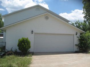 19067 S Pickett Rd, Mounds, OK 74047