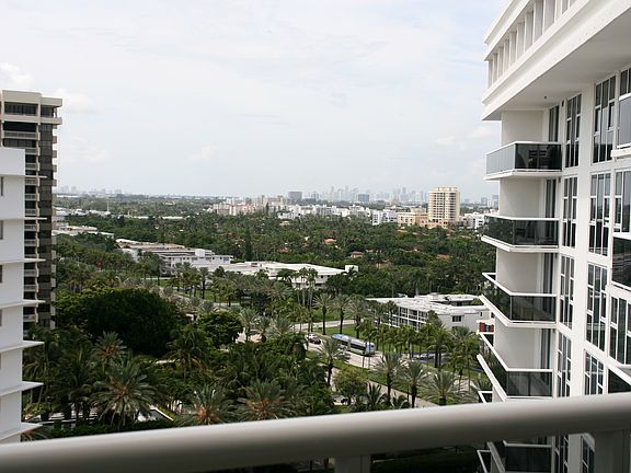 3rd image of 10275 Collins Ave #1217