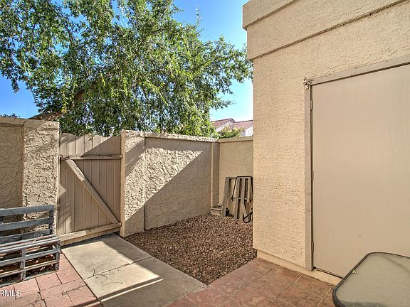 5th image of 3921 W IVANHOE Street #156
