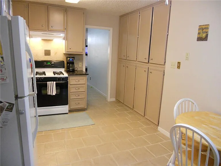 11905 Argonne Forest Trl — Photo 6