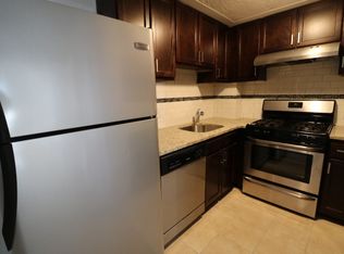 10 Grimes St #SIN1, Boston, MA 02127