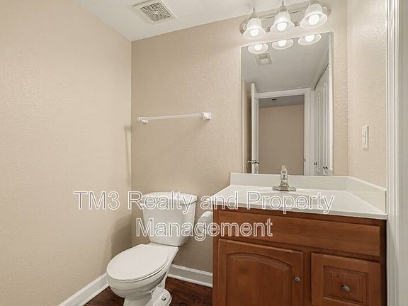 5th image of 21154 Millridge St