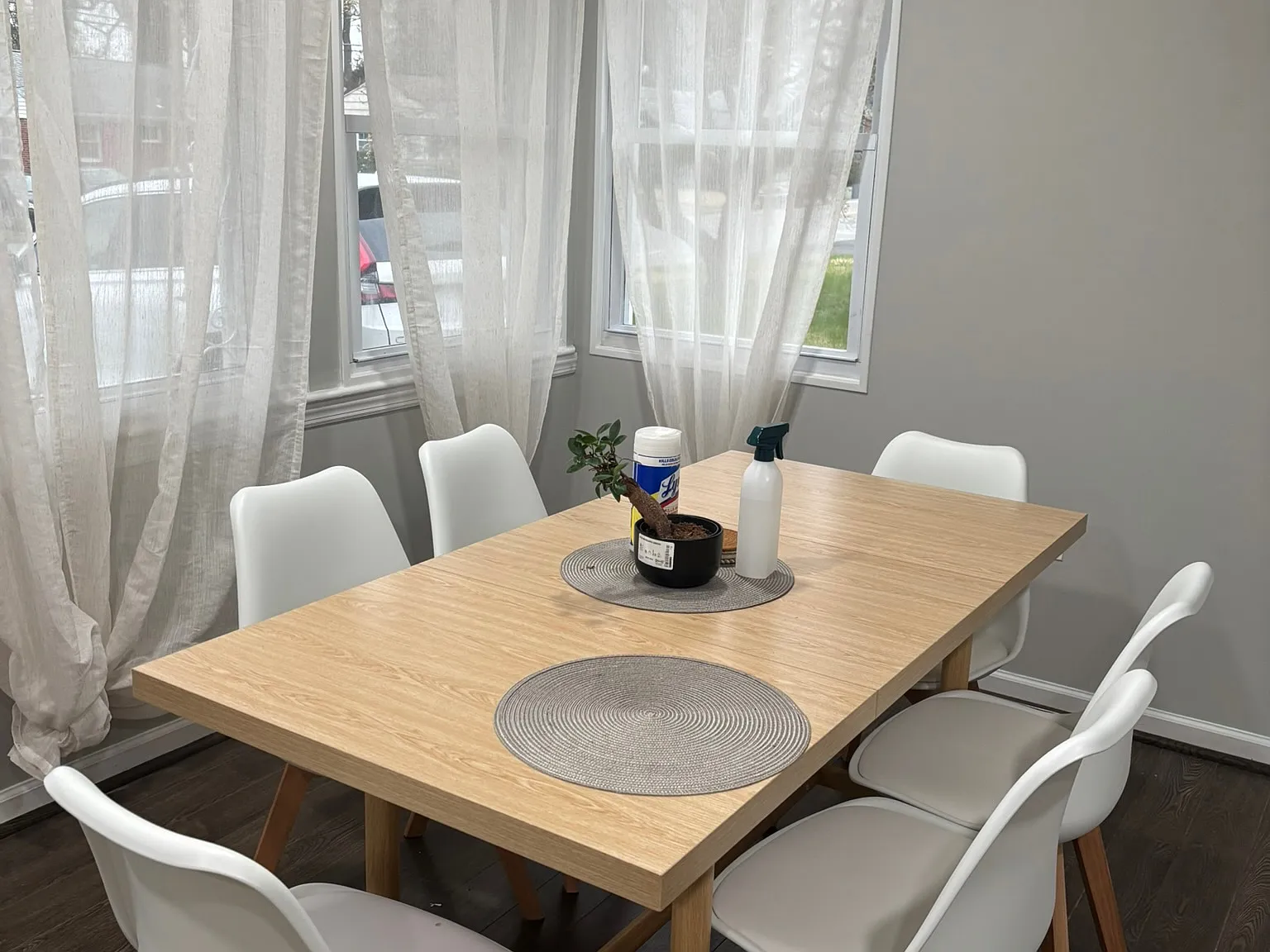 5 bed, 1613 sqft, $800 — Photo 2