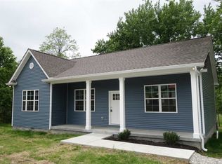 1221 Poplar St, Westmoreland, TN 37186