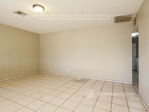 3rd image of 3808 W Glendale Ave