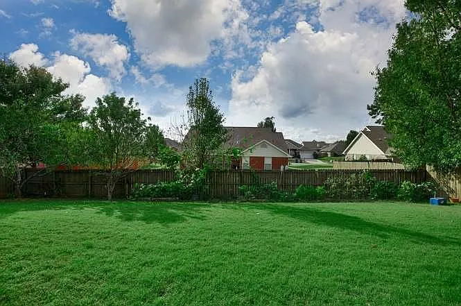 107 Autumn Haven Ln — Photo 15