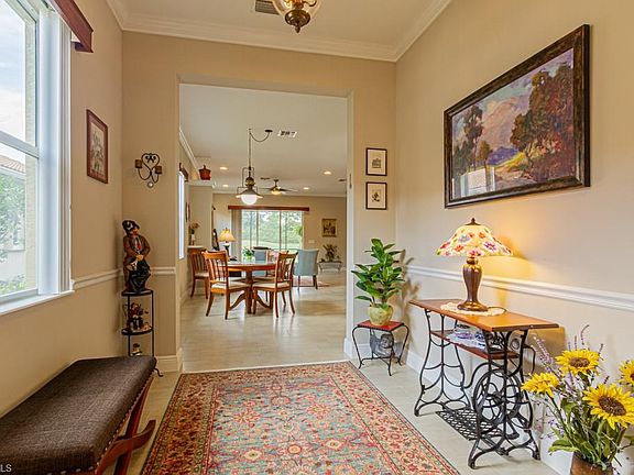 3rd image of 10384 Materita Dr