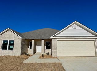 1706 Ridgefield Cir, Searcy, AR 72143