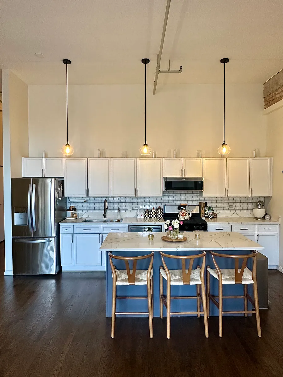 Building Photo - 3151 N Lincoln Ave #316