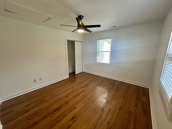 5th image of 1595 Harris Rd