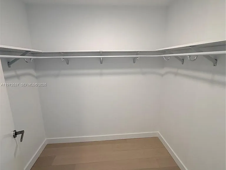 9201 E Bay Harbor Dr #309 — Photo 19