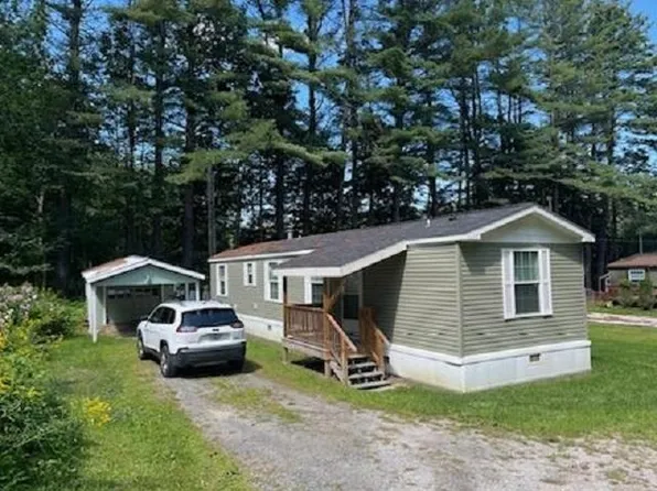 7 Stryhas Trailer Court, Ludlow, VT 05149