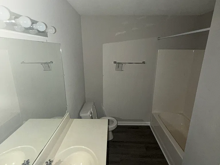 2860 Banks Mill Rd #2862D — Photo 15