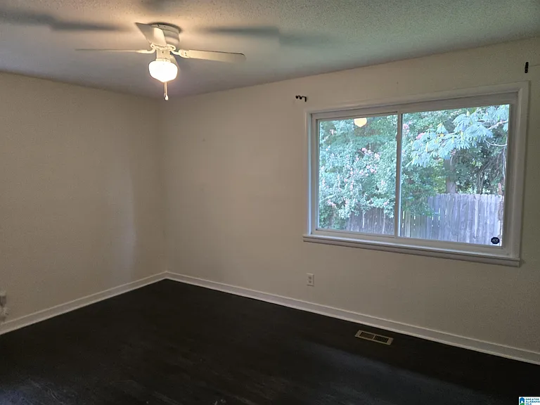 4048 Dolly Ridge Rd — Photo 14