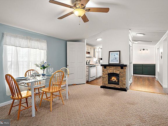 4th image of 35499 Knoll Way #50104