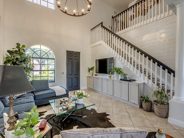 2731 Blue Cypress Lake Ct — Photo 10