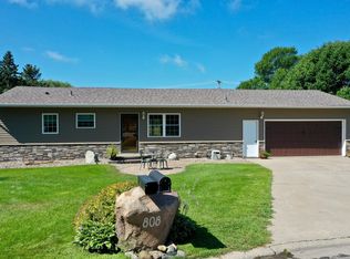 808 2nd St SE, Melrose, MN 56352