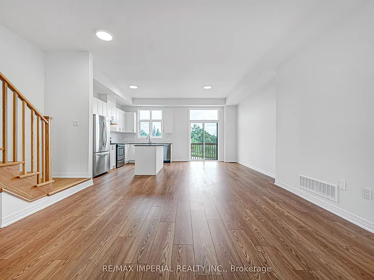 43 Millman Ln — Photo 4