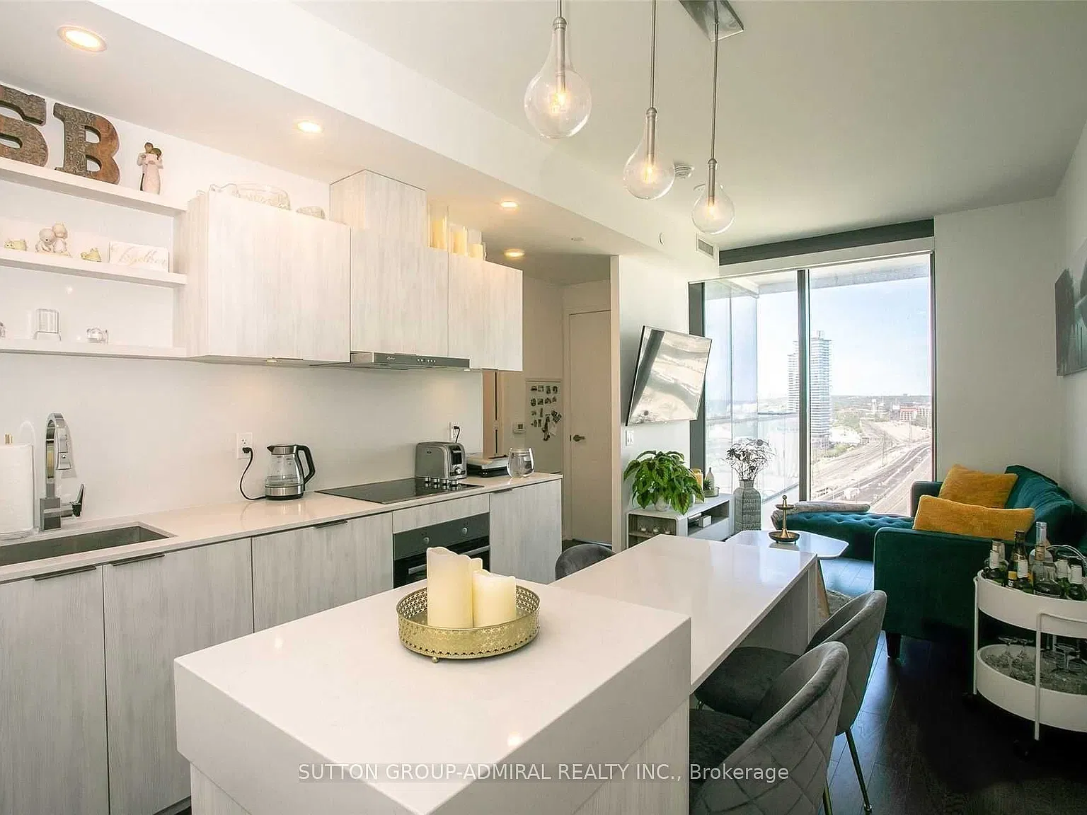1 bed, $2,500 — Photo 4