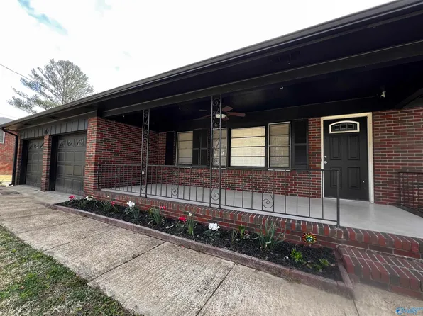 117 Argyle Ln, Gadsden, AL 35904