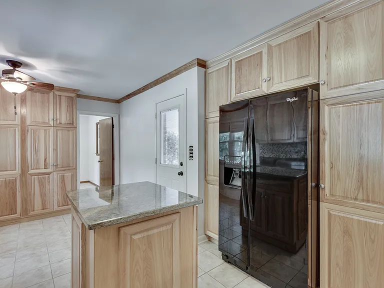 3082 Greenbrook Way NE — Photo 3