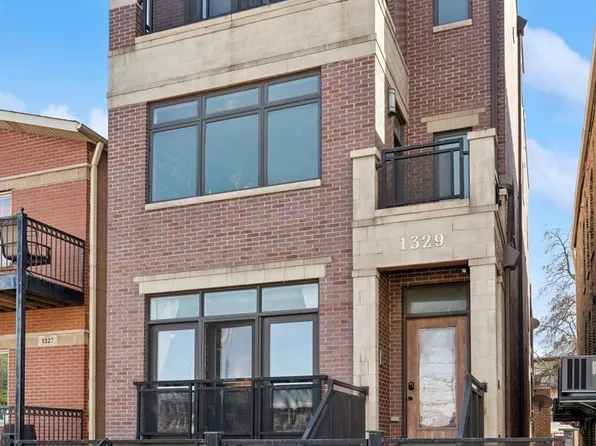 1329 W Walton St #1, Chicago, IL 60642