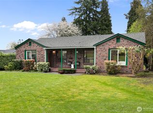 4033-4035 E B St, Tacoma, WA 98404