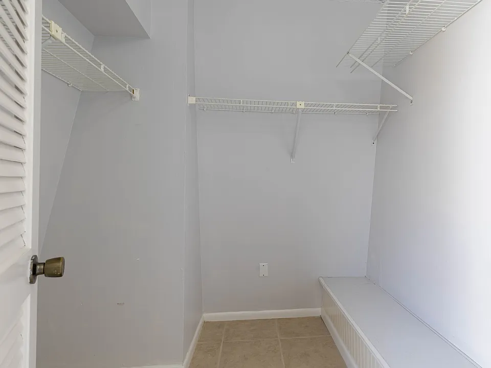 1170 6th Ave #24B