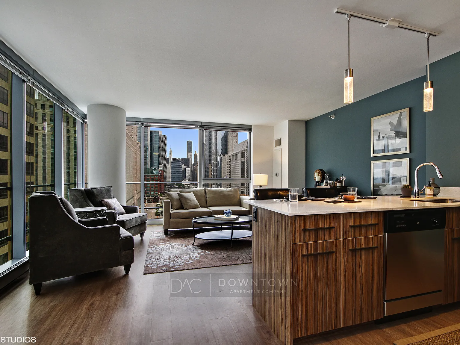 1 bed, 678 sqft, $2,649 — Photo 2