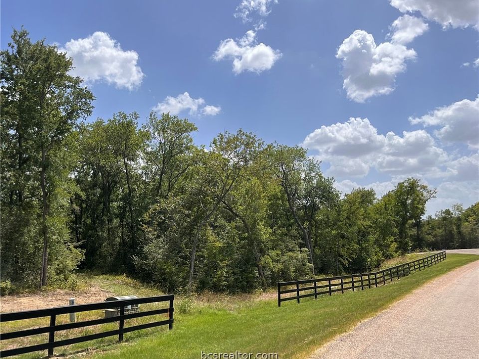 1st image of 7634 Woodland Farms Ln