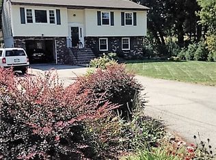 39 Rombout Ave, Beacon, NY 12508